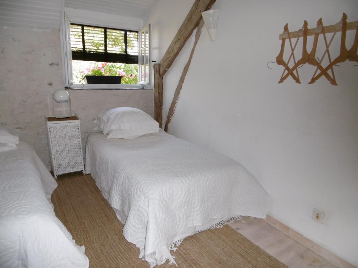 Pauliac Chambres D'Hotes Celles  Kamer foto